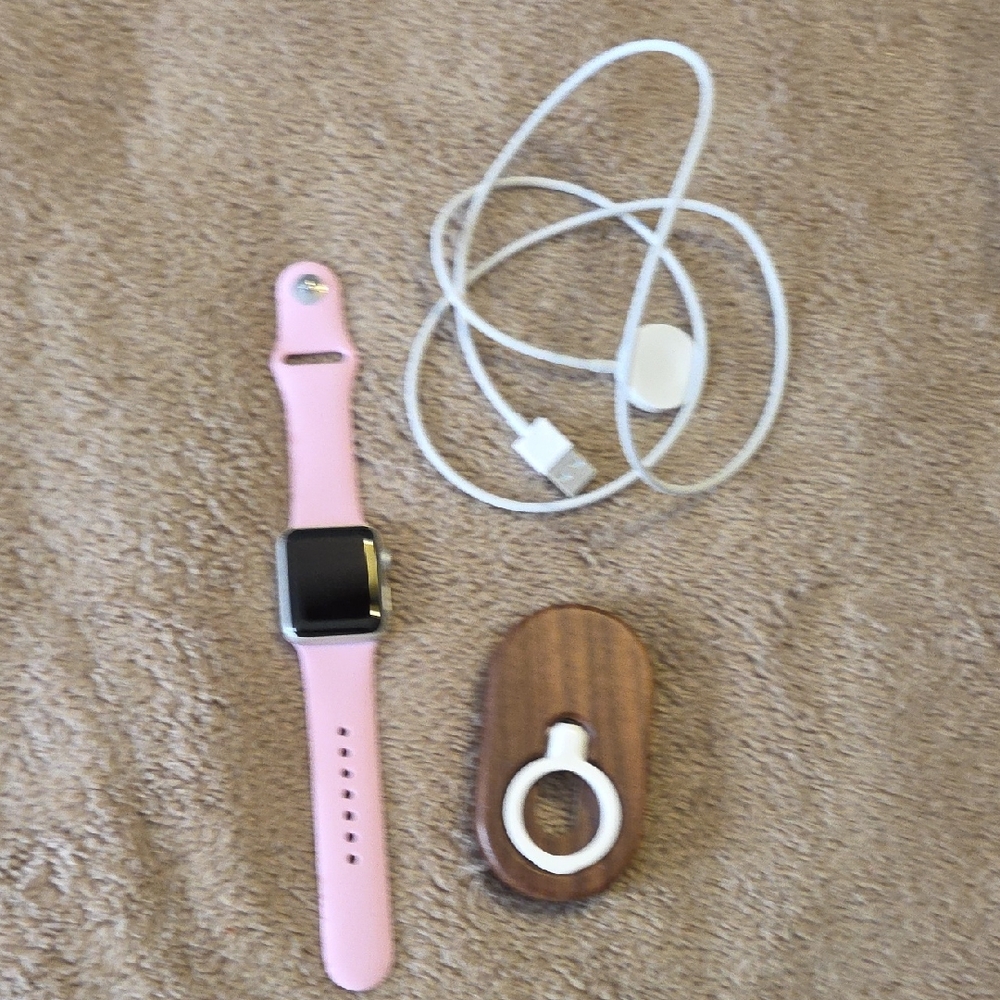 Apple Pink Smartwatch for Fitness Enthusiasts